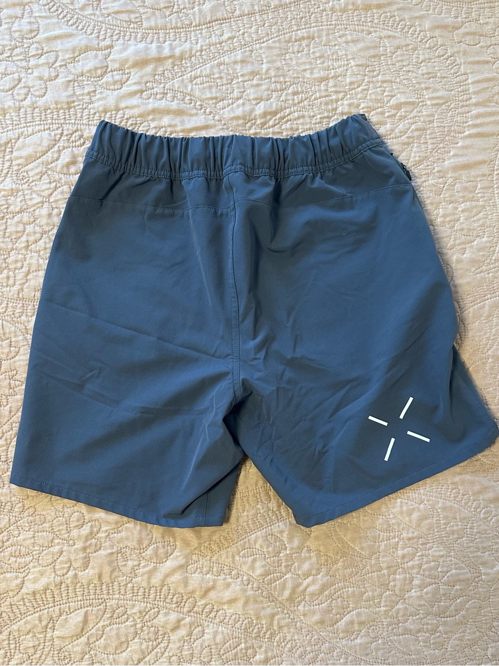 Ten Thousand Shorts 7”
